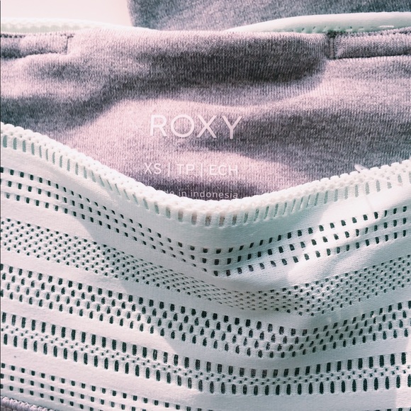 NWOT Roxy Yoga Pants - Picture 2 of 6